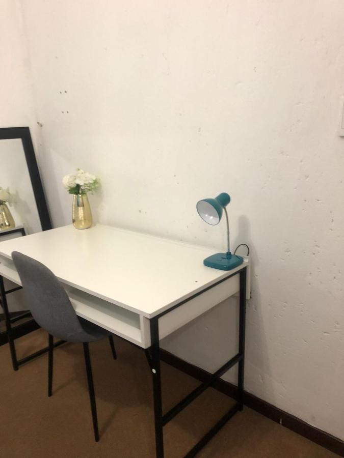 The Don Apt, Greenstone