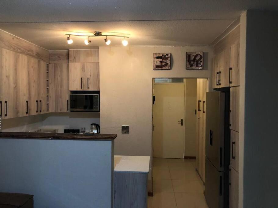 A Homely And Secure 2 Bedroom With Uncapped Wifi Căn hộ *