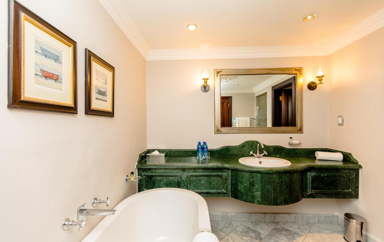 Gold Reef Hotel