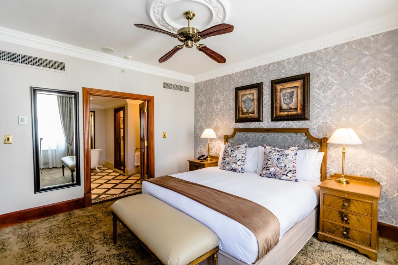 Gold Reef