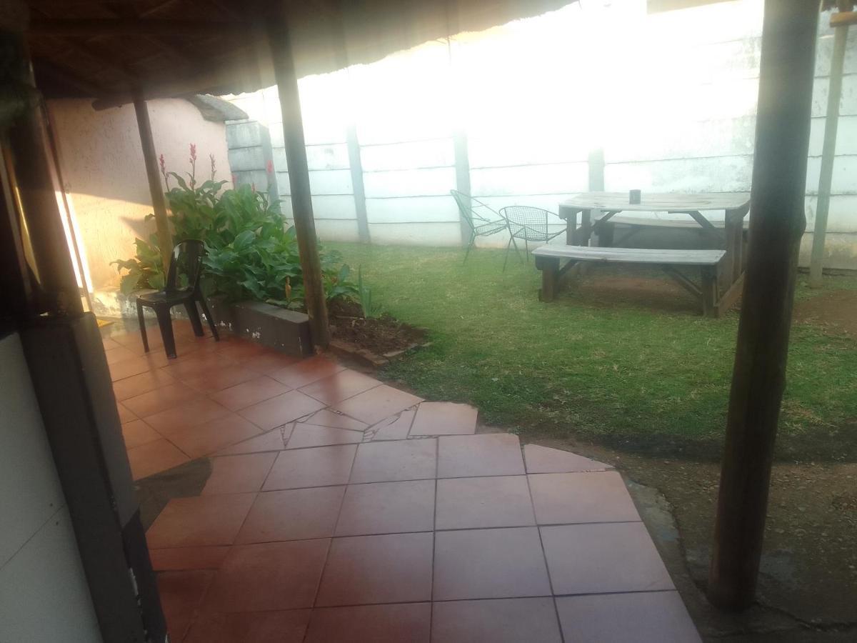 Goba Bed & Breakfast 2*