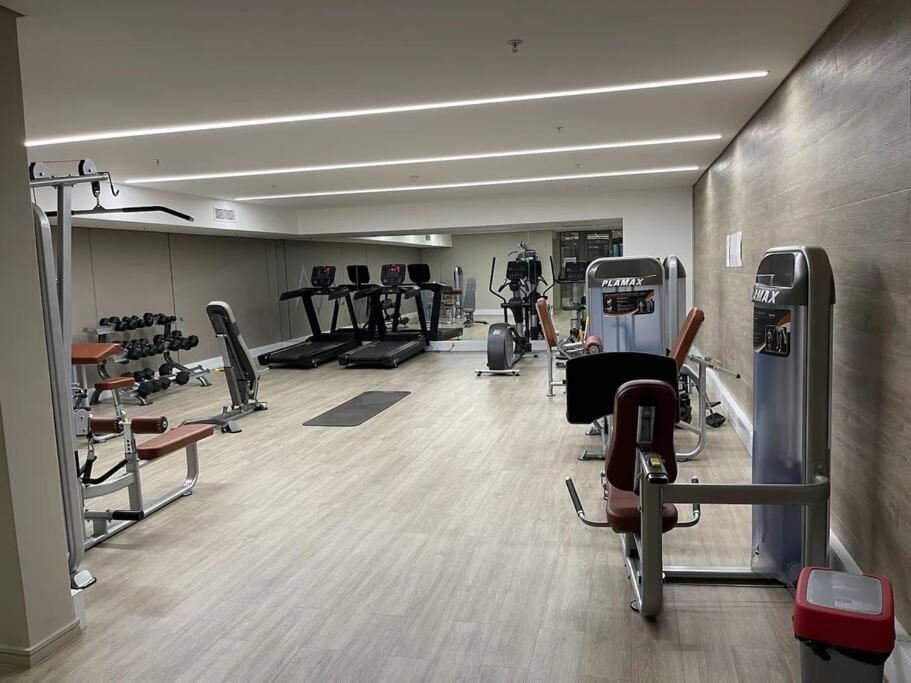 Apartment Exclusive 2bed/2.5 Bath In Sandton