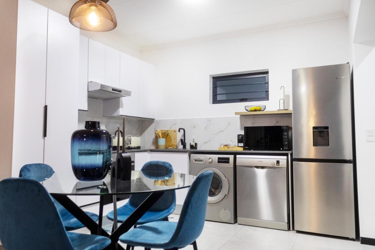 A Slice Of Heaven - Bryanston Apartment