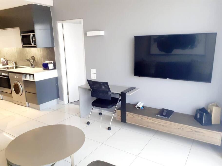 530 On The Parks Apartment Johannesburg