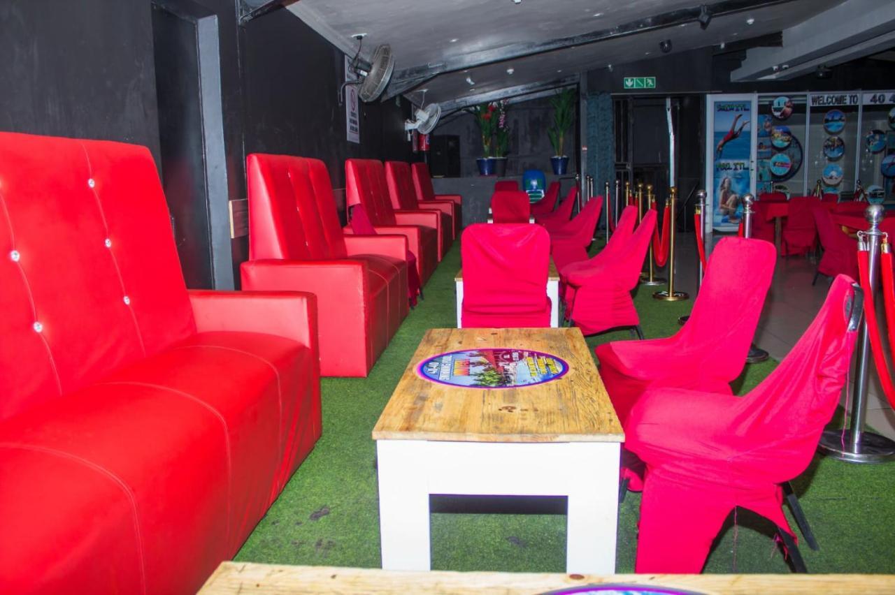 Guest house Broadway &pub Johannesburg
