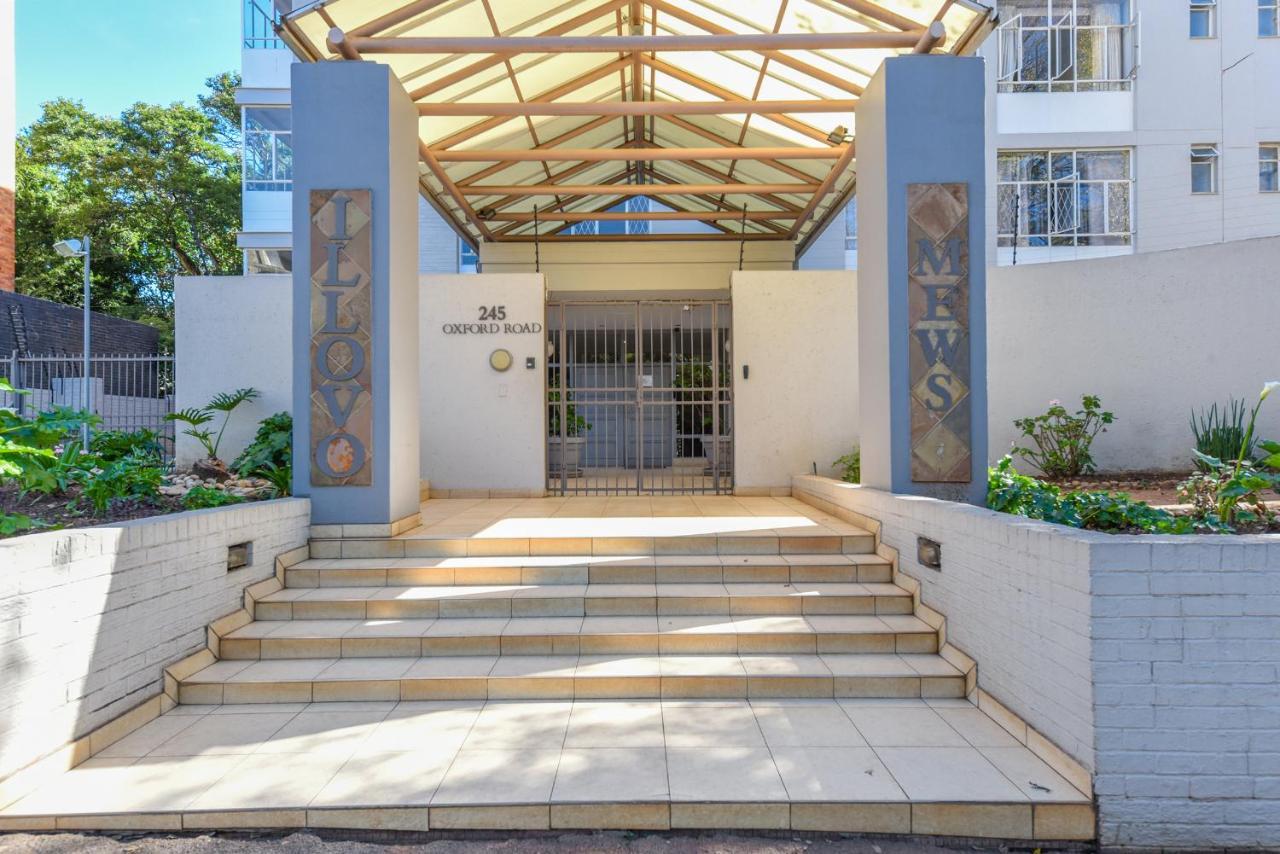 Illovo Mews 210 Apartment Johannesburg