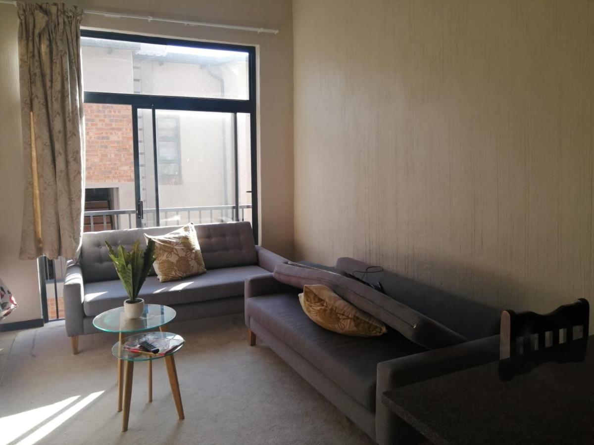 Bergbron Kenton, Stylish, Self Catering Complex Apartamento Joanesburgo