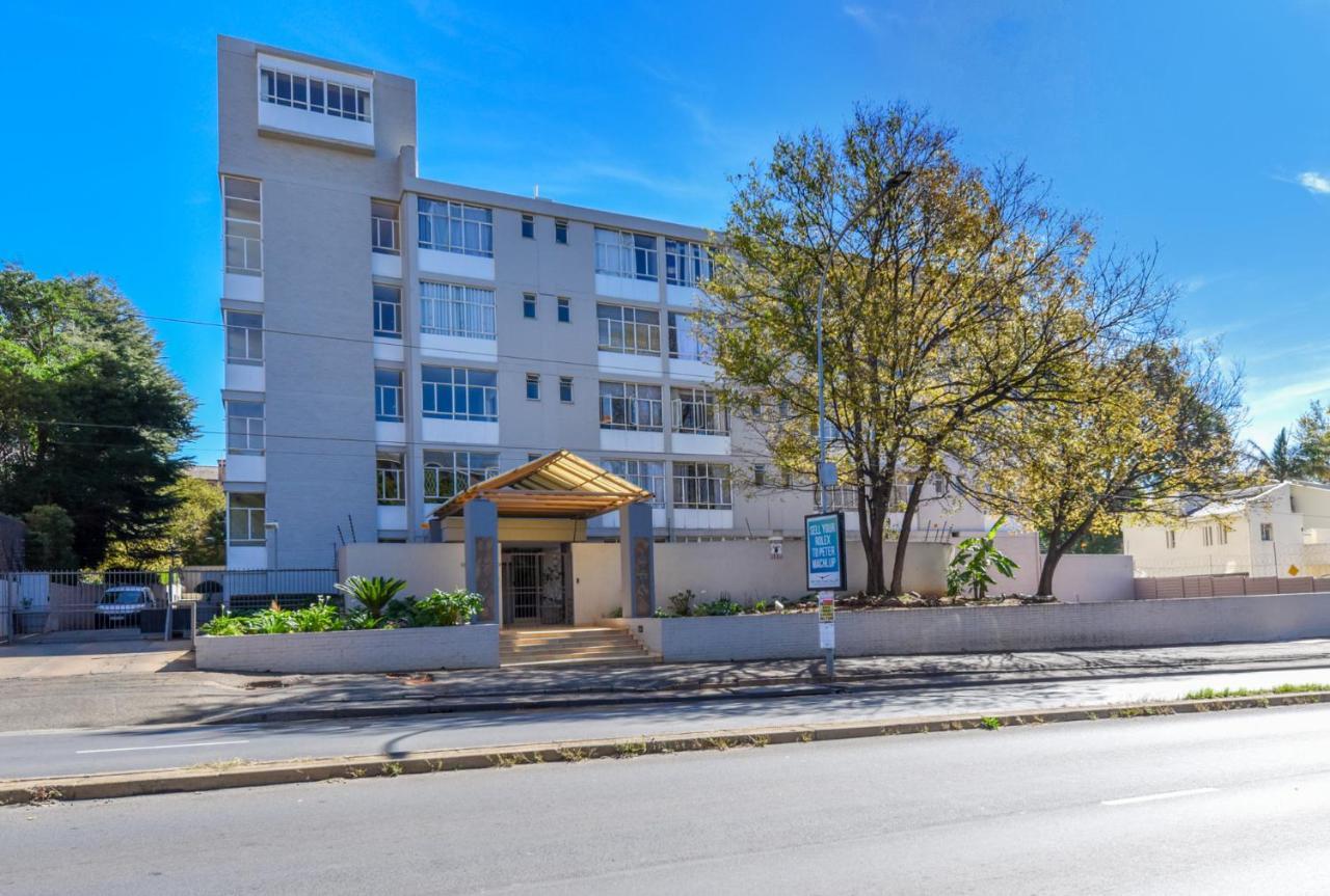 Illovo Mews 210 Johannesburg