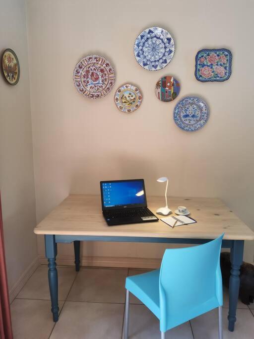 2 Bed Cottage, Bryanston, Sandton