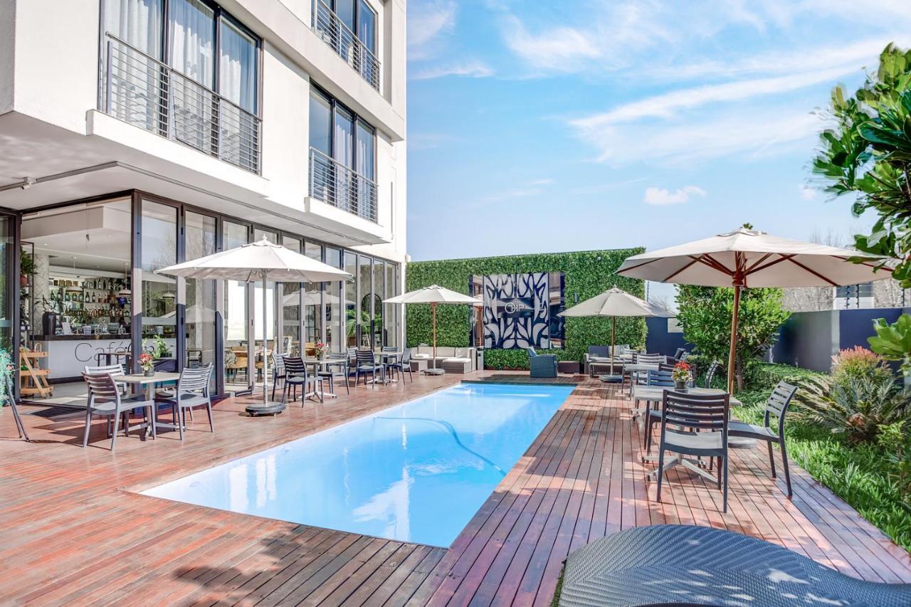 Apartment Urban Oasis At One Hyde Park Johannesburg