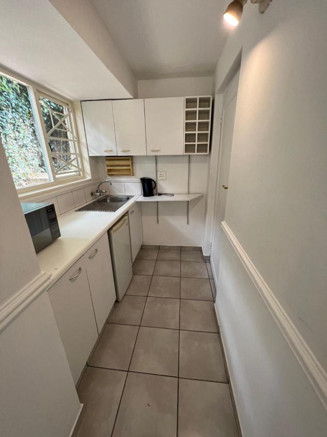 Apartamento Stunning In Sandton - Back Up Power & View