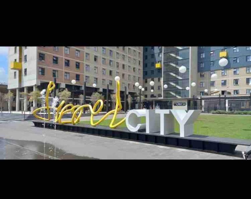 Cozy Escape Bachelor In Maboneng + Uncapped Wi-fi. * Johannesburg