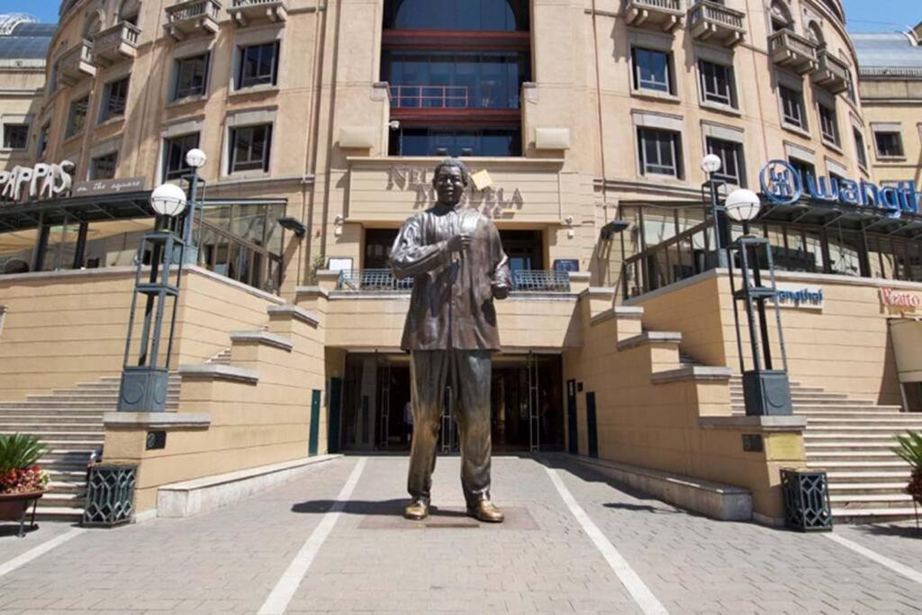Sandton Michelangelo Towers Luxury Căn hộ Johannesburg