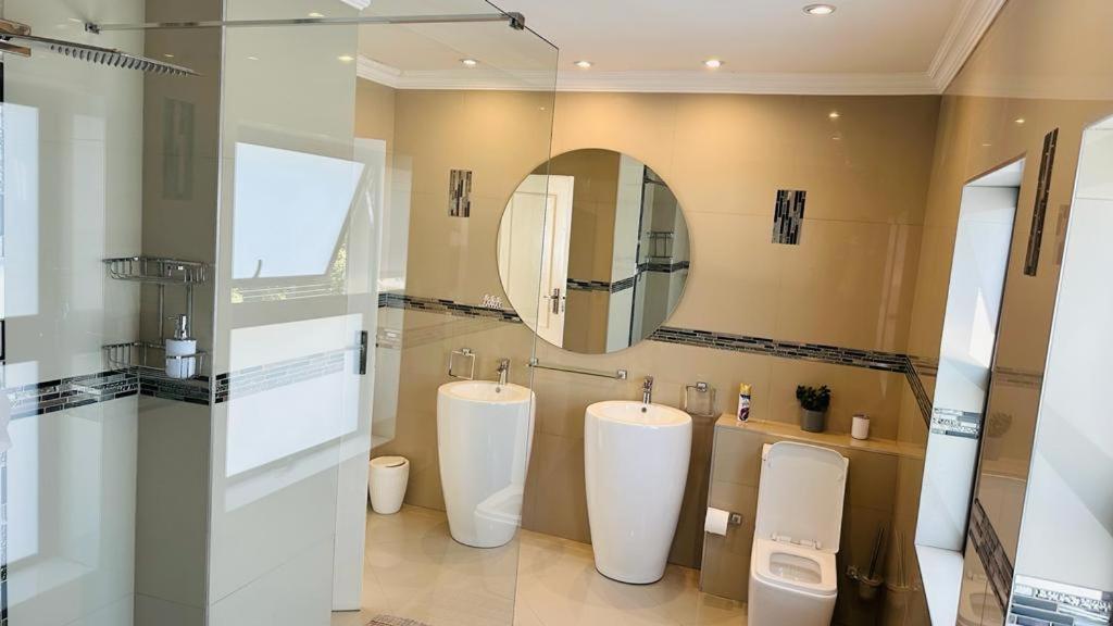 The Hide In Sandton Guest house