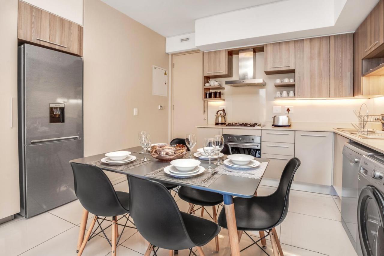 Tyrwhitt Serviced In Rosebank * Johannesburg