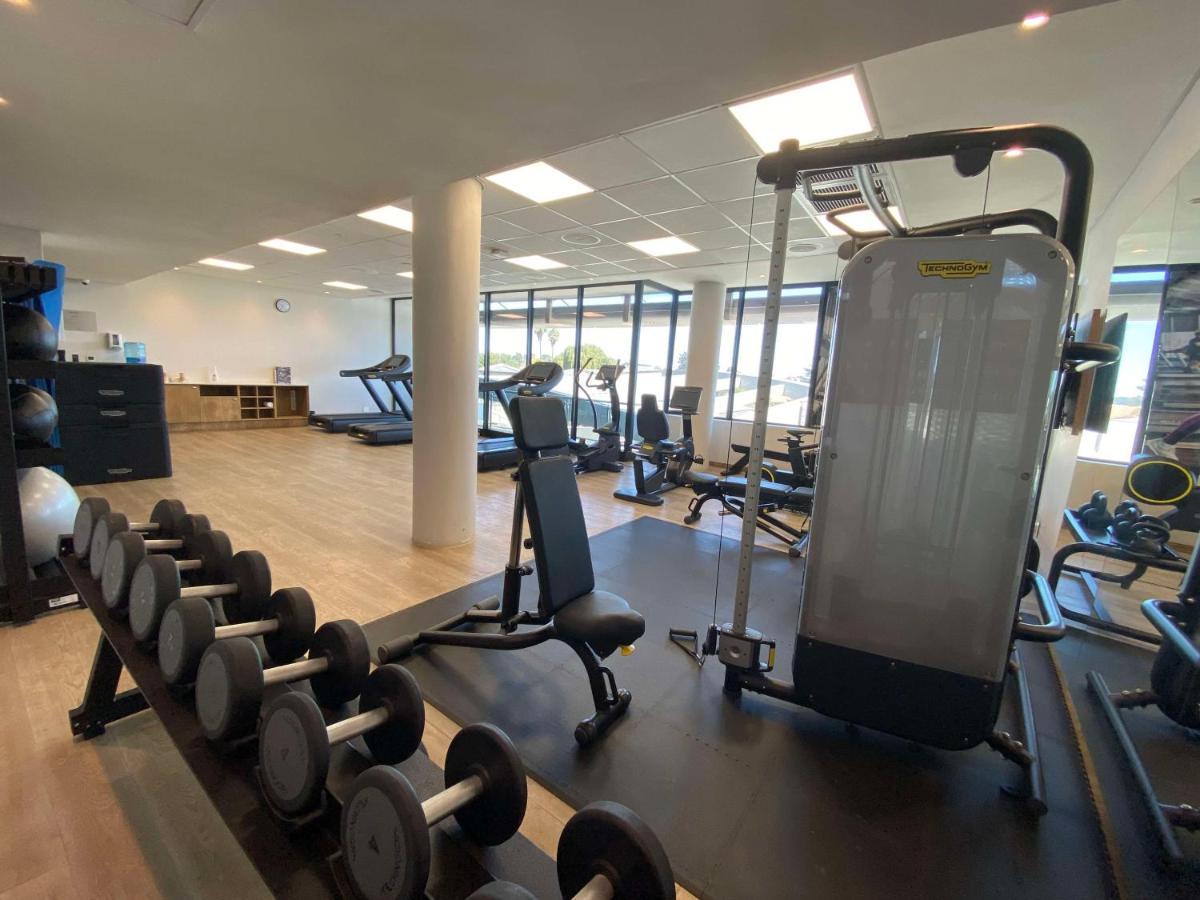 Radisson And Convention Centre Or Tambo Airport 2*