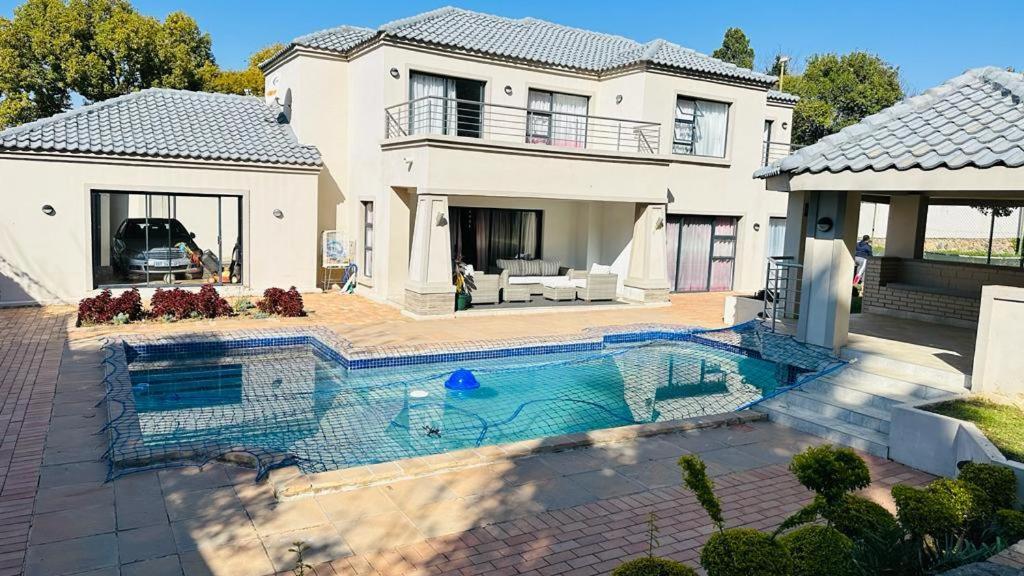 The Hide In Sandton *