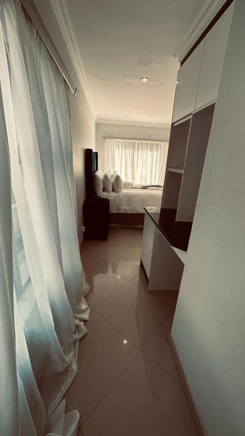 The Hide In Sandton Guest house Johannesburg