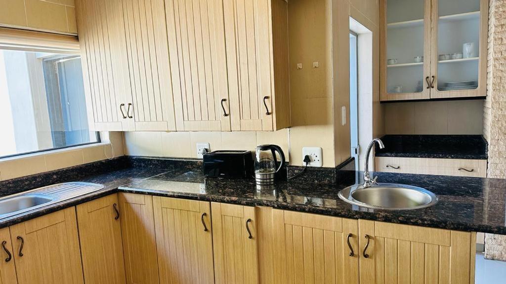 The Hide In Sandton Guest house *