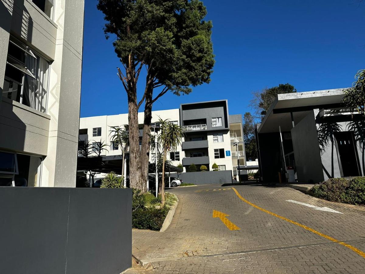 The Epic Luxury Apartments- On 128