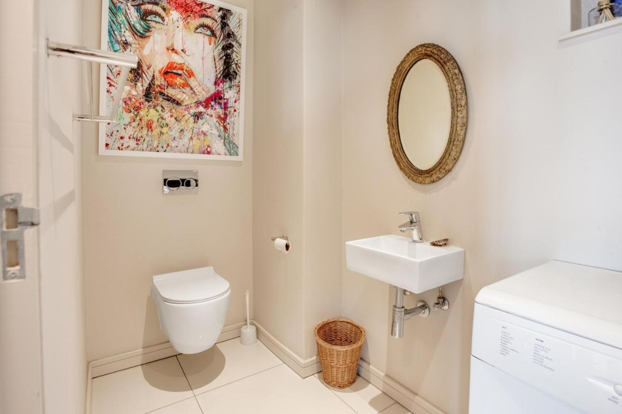 Apartment Tyrwhitt Serviced In Rosebank Johannesburg