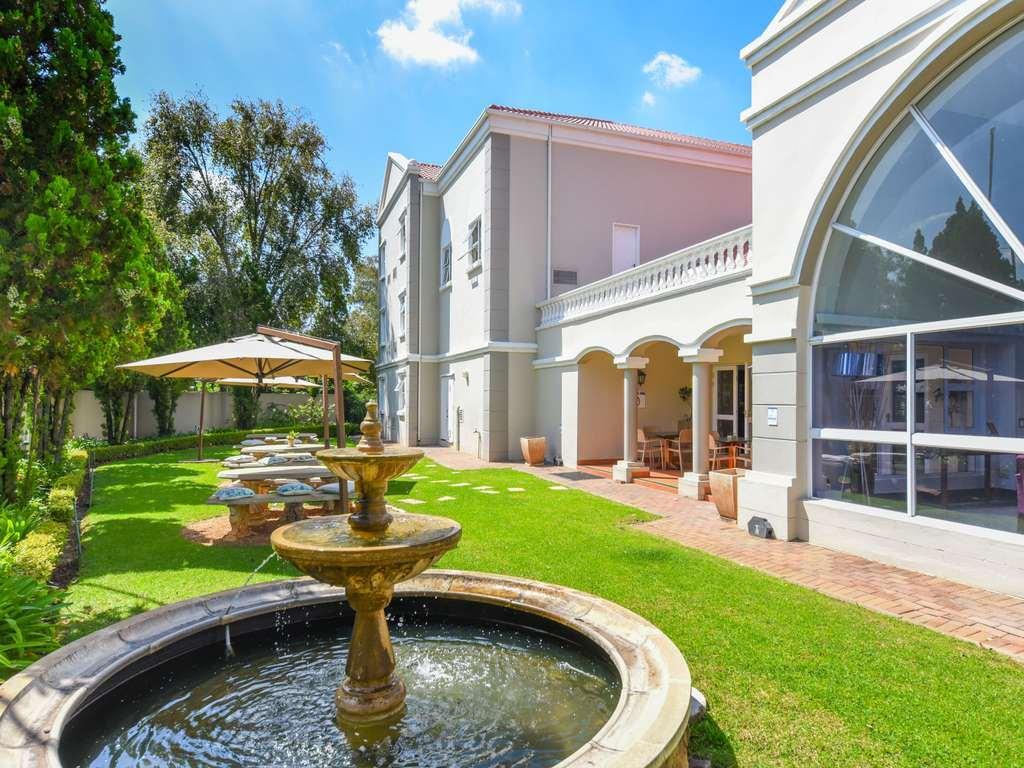 Mercure Randburg Khách sạn