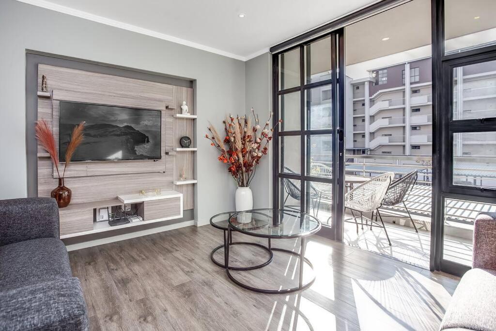 The Galleries Serviced In Rosebank