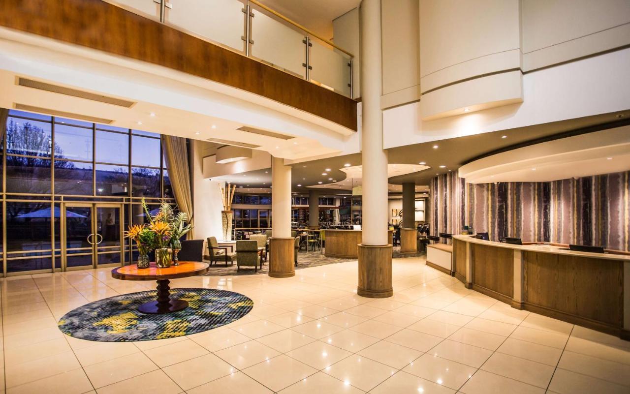 Hotel Garden Court Eastgate 3*