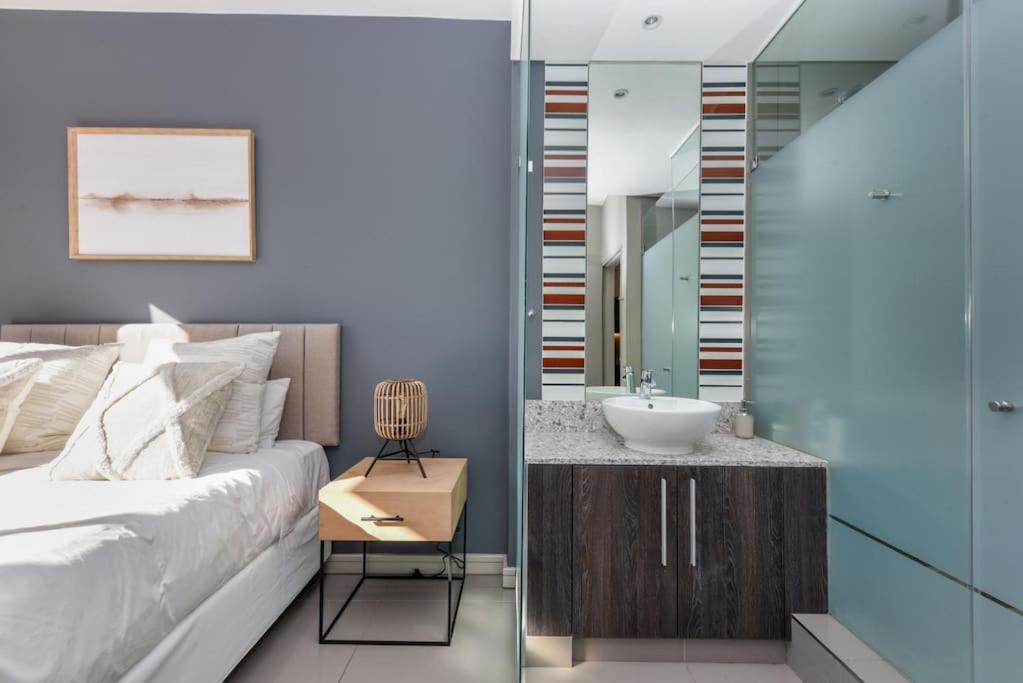Tyrwhitt Stylish Rosebank Joanesburgo