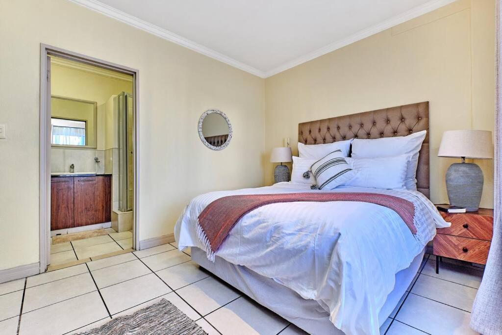 Muanu Property Sandton Apartment