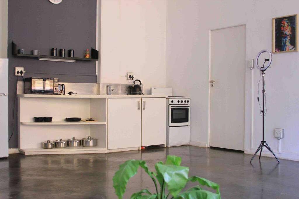 Apartment Air: Serenity In Maboneng *