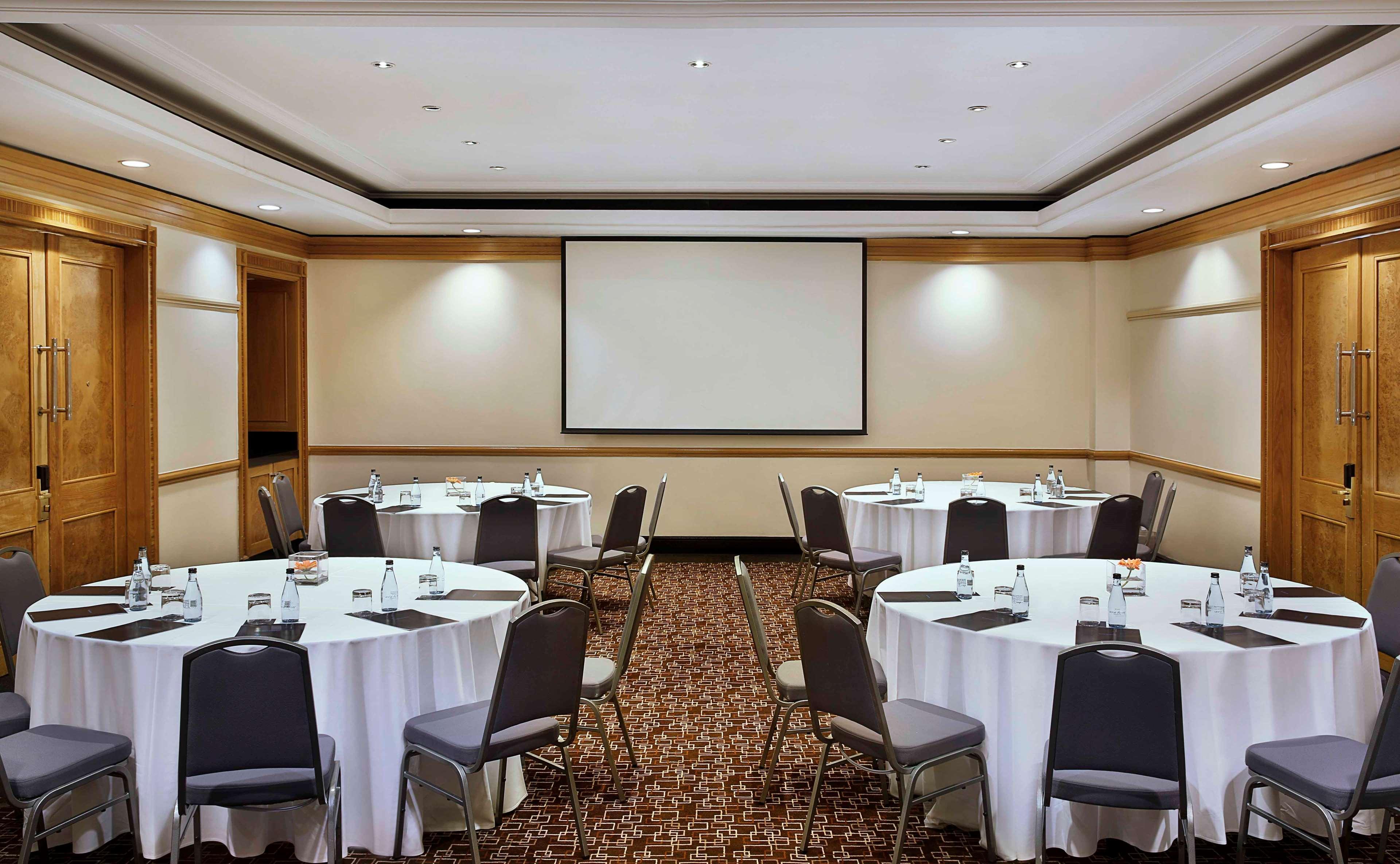 Nh Sandton 5*
