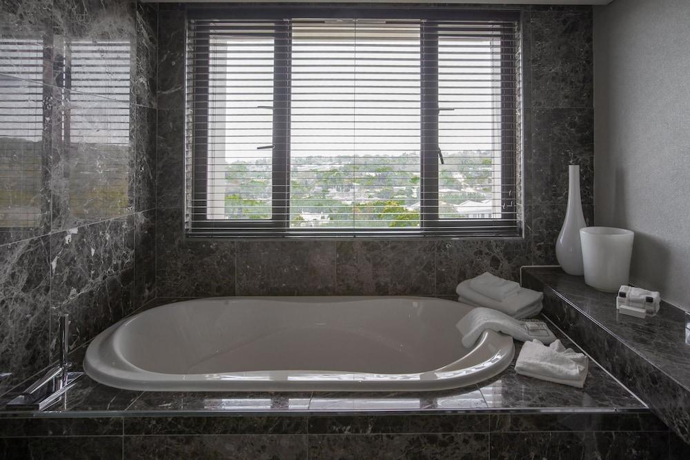 Southern Sun Hyde Park Sandton Khách sạn 4*