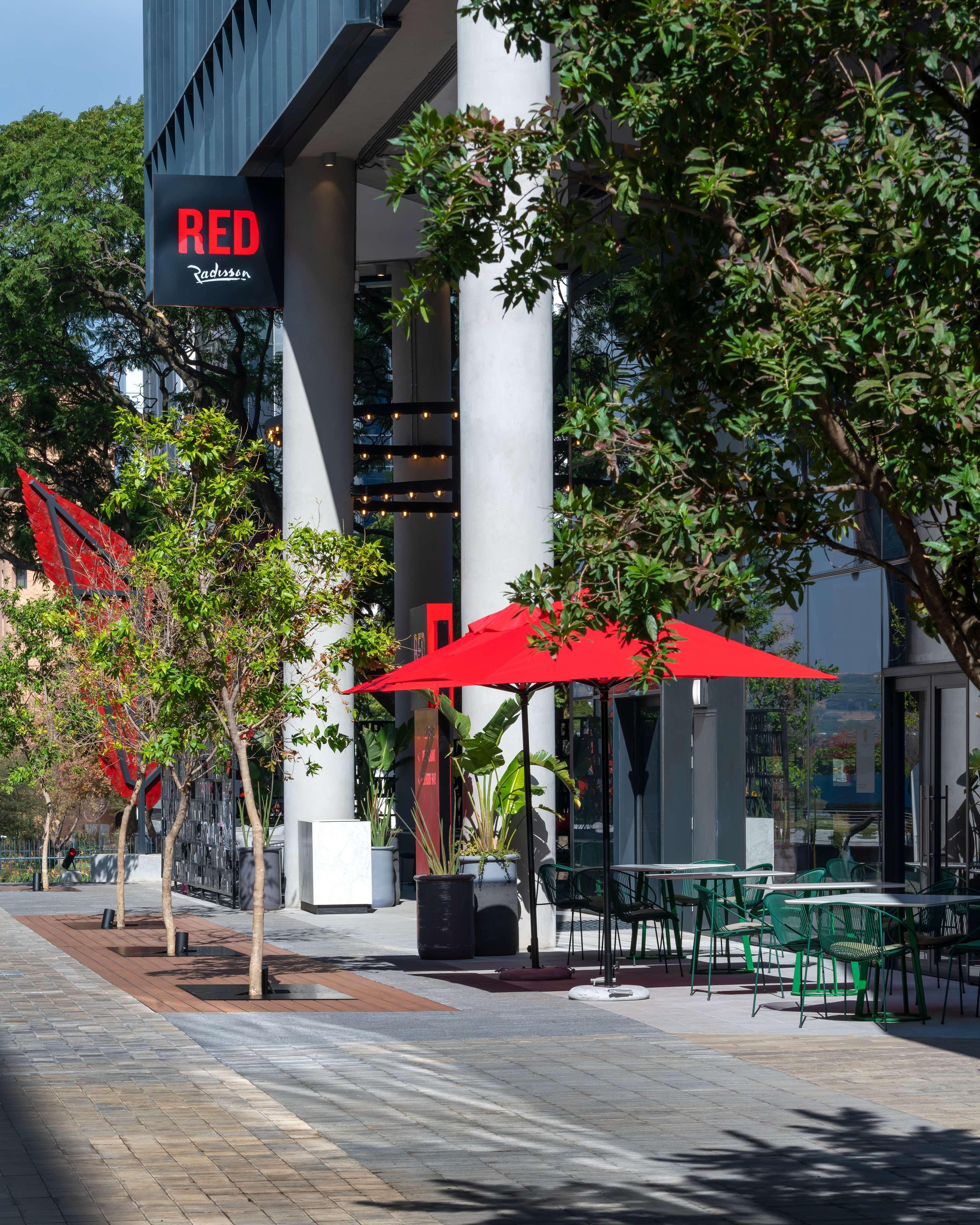 Radisson Red Rosebank Hotel Johannesburg