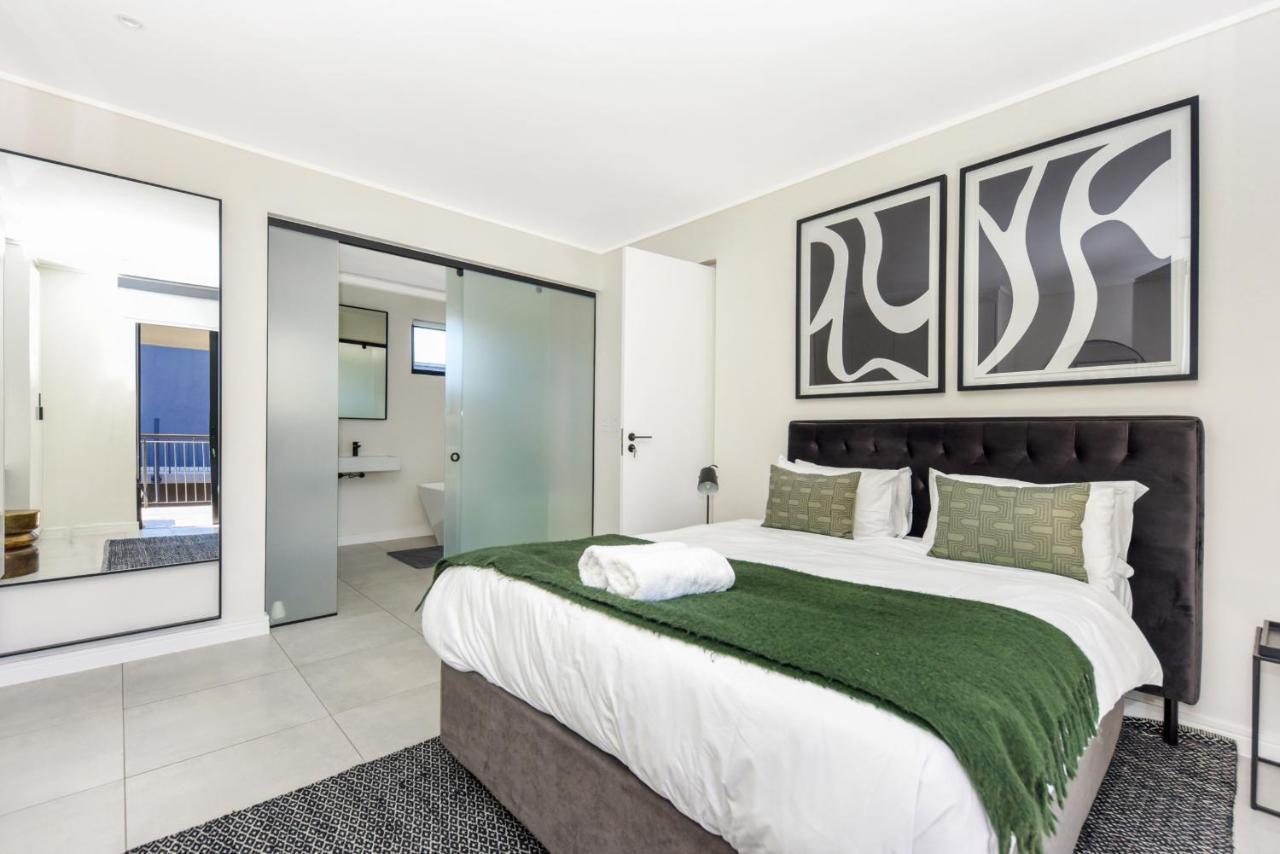 The Emerald 42 * Johannesburg