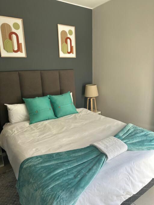 Rivonia Sandton Hideaway *