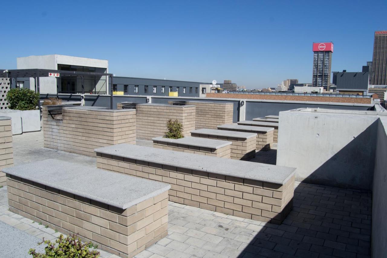 Pink Paradise In Maboneng With Rooftop Views Căn hộ Johannesburg
