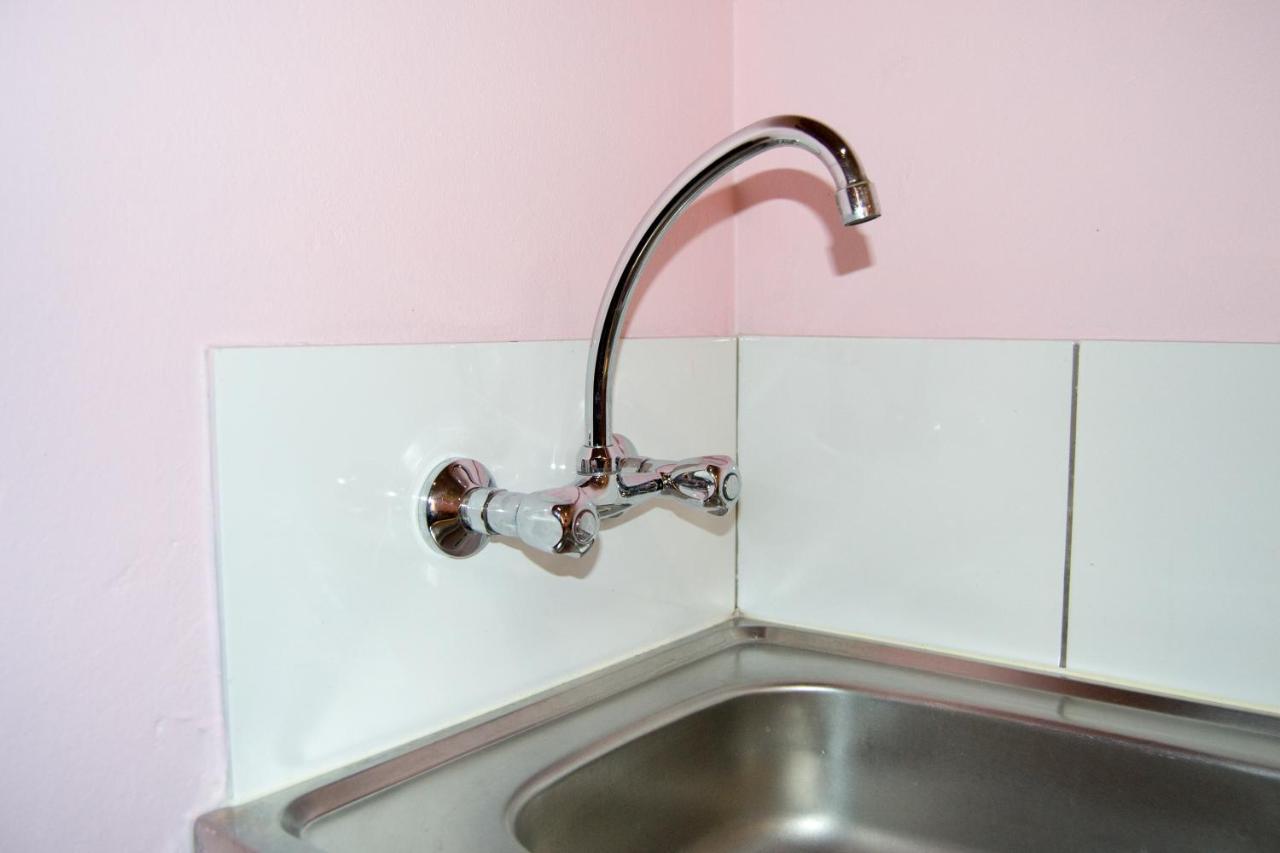 Pink Paradise In Maboneng With Rooftop Views