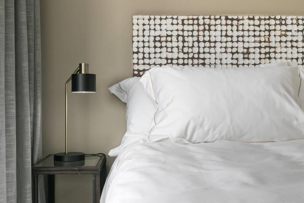 Apartamento Lux 2bed 20mb Wifi On Keyes Artmile 2km 2 Gautrain Joanesburgo