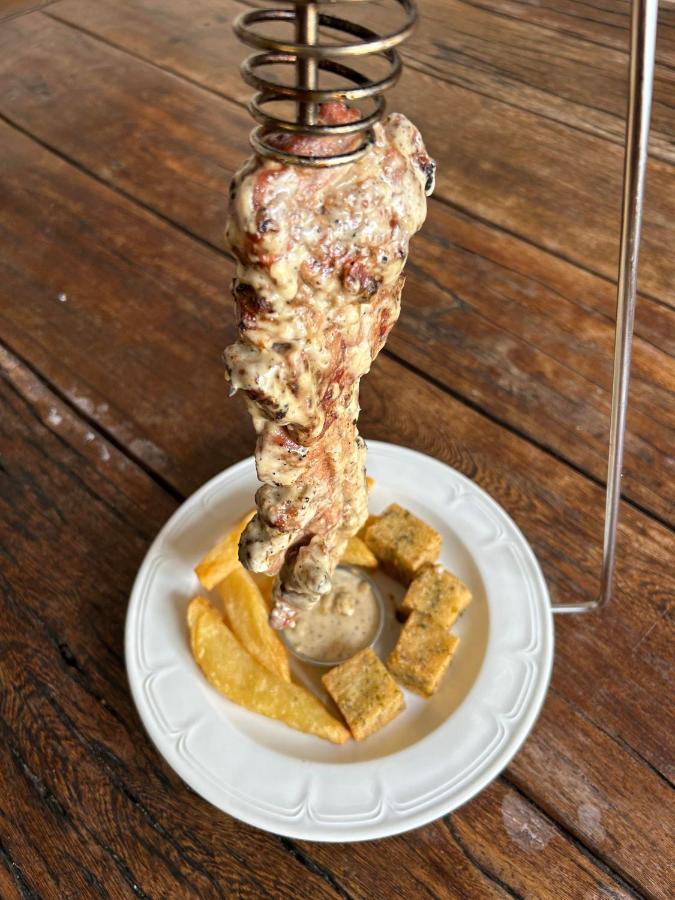 Cardoso Kitchen Bar & Lodge *
