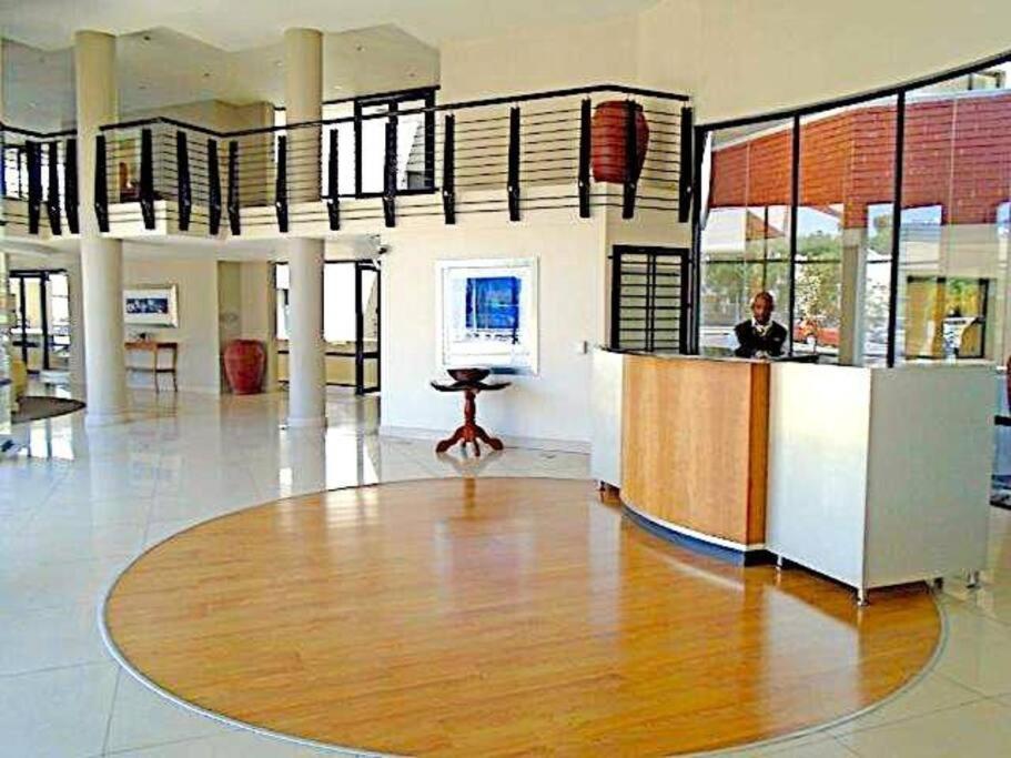Executive - Sandton * Johannesburg