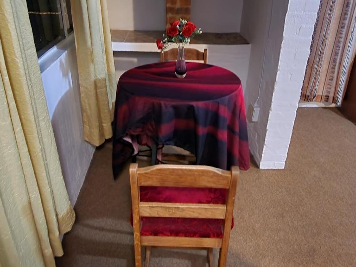Apartment The Rose 47 4th Street Albertskroon Johannesburg