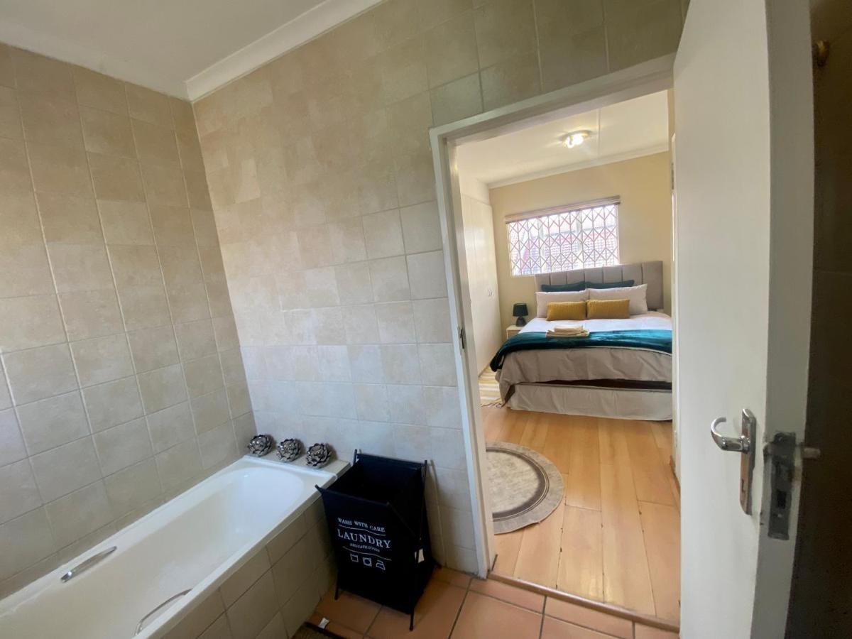 Urban Cozy Oasis Johannesburg