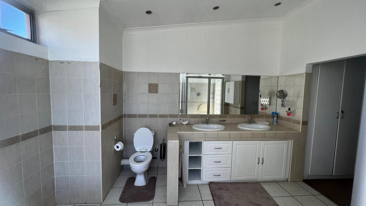 Sizanazo - Family Homestay