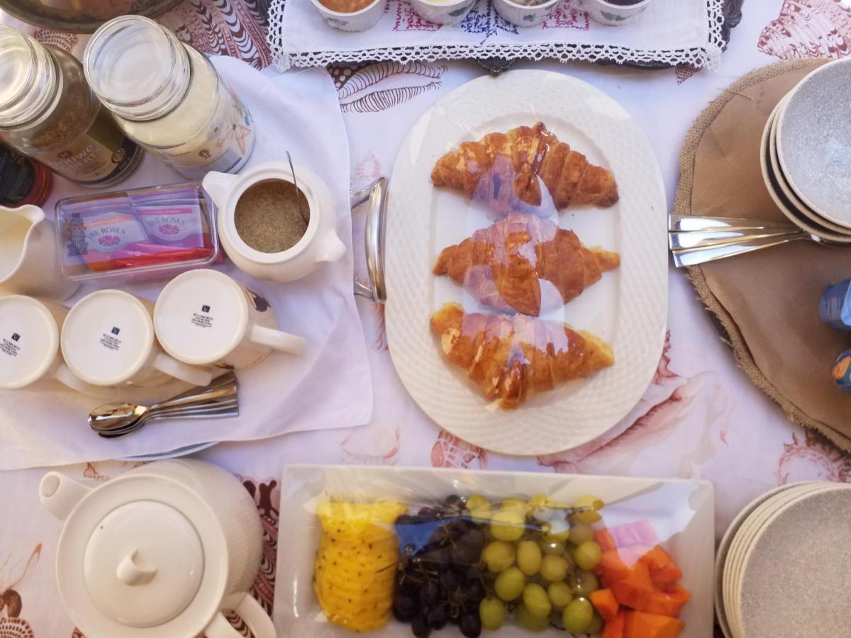 247 The Bed & Breakfast *