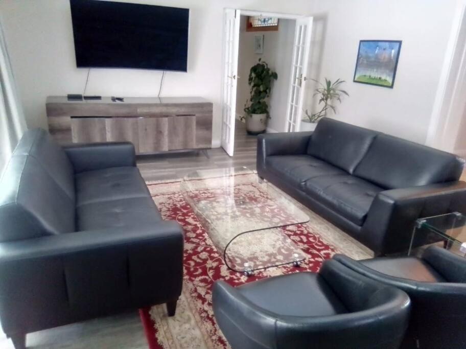 Villa Luxury Standalone 5 Beds For The Whole Crew.