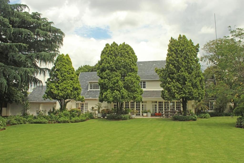 Villa Luxury Standalone 5 Beds For The Whole Crew.