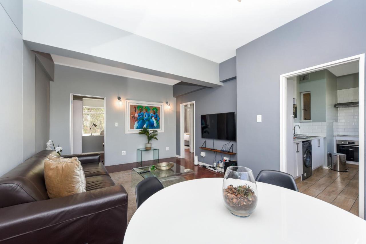 Apartment Grenville Gardens
