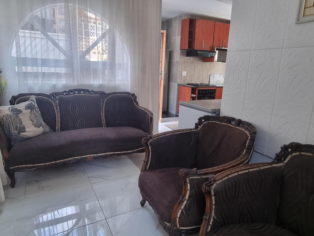 Bonga's Backpackers Hostel