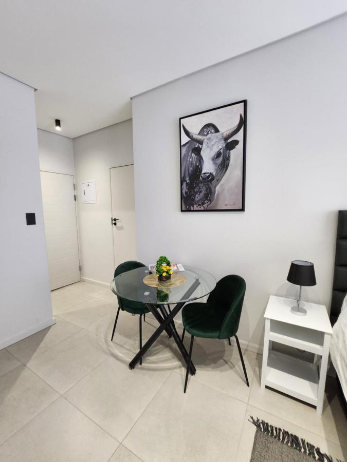 Apartment 97b Flex 2 On Murray, Waverly Johannesburg